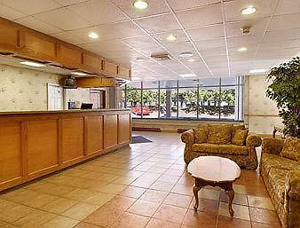 Days Inn Binghamton Front Street Interiør bilde